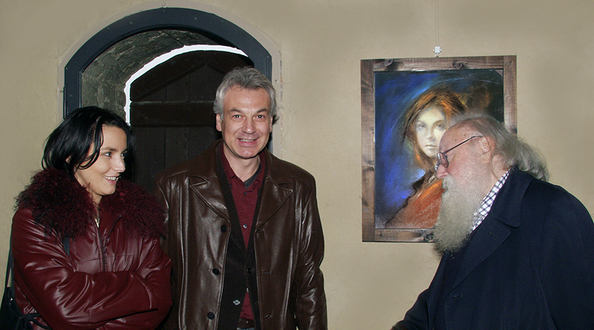 Mimmo-Alfarone-con-Pierre-Restany-al-Museo-con-dipinto-Museo-MIM